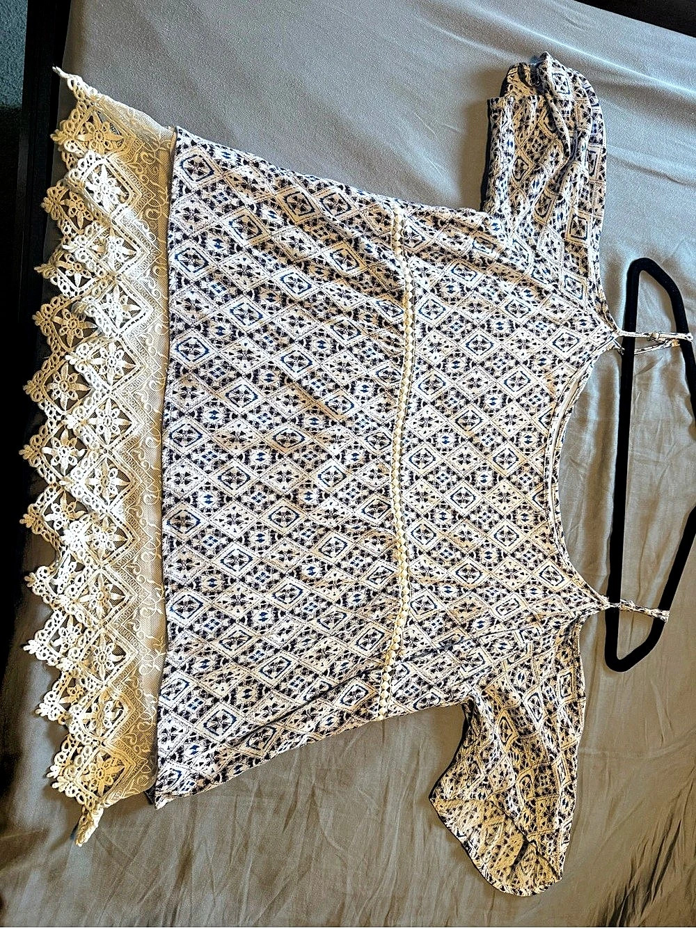 Boho Geometric Blouse in Blue & White Size XL